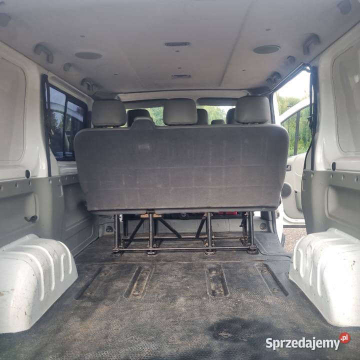 Opel Vivaro 6 OSÓB Brygadówka Przebieg 191 Klima Siewierz