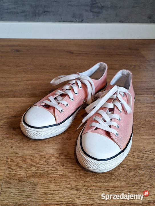 Śliczne różowe trampki 40 nowe sprzedam