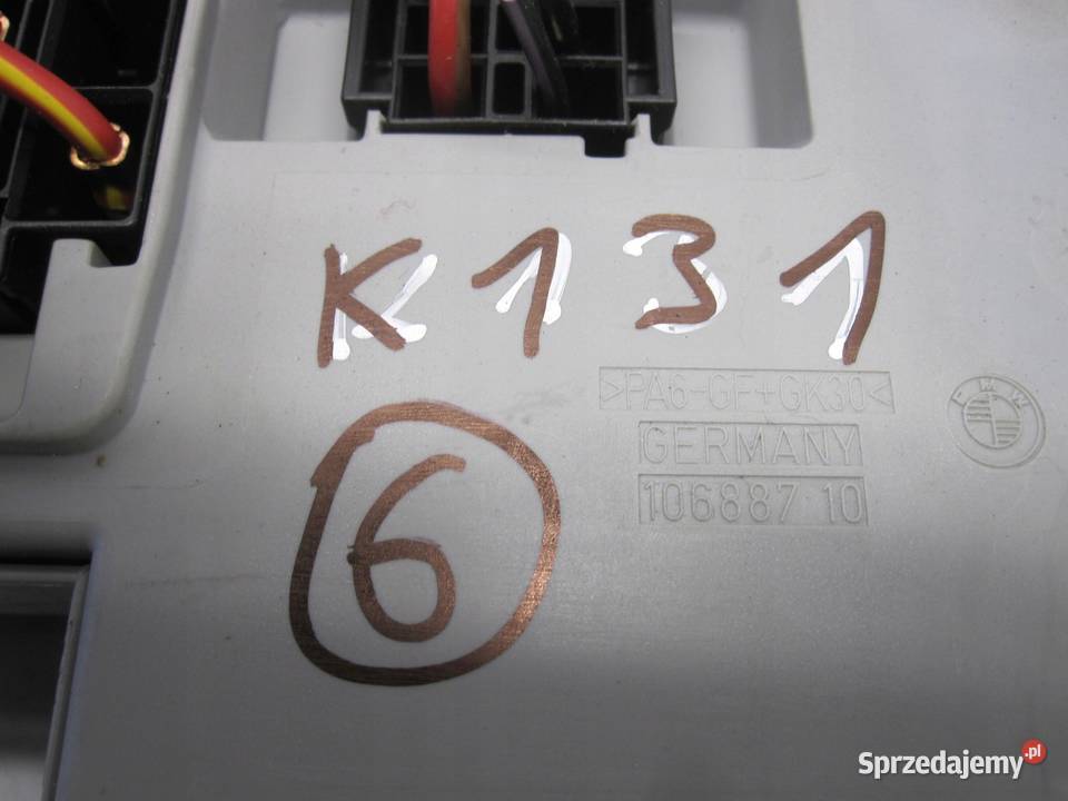 BMW E87 E81 SPORT 06r skrzynka bezpieczników świętokrzyskie