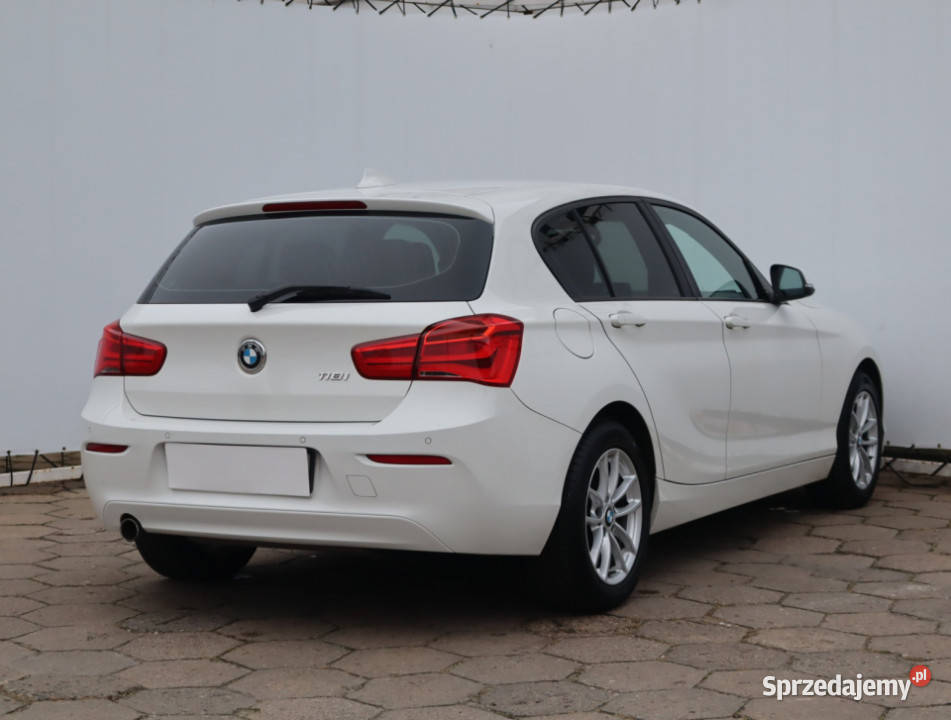 BMW 1 118i 100KM
