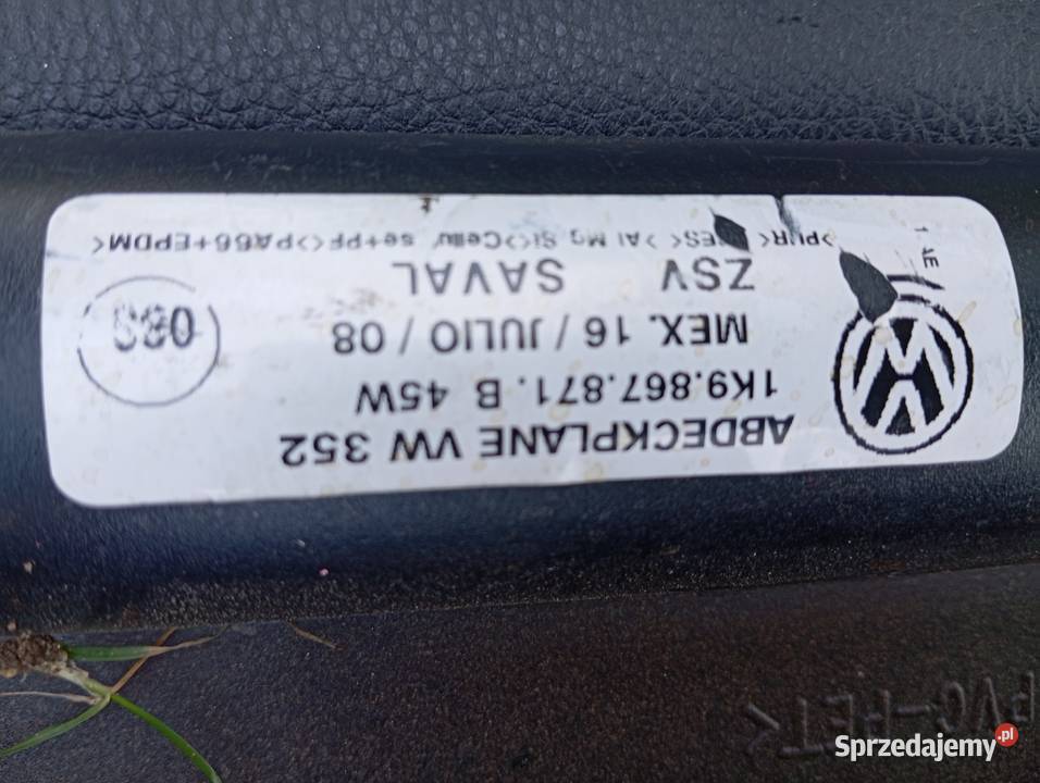 ROLETA BAGAŻNIKA VW GOLF V KOMBI 1K9867871B osobowe Lubin