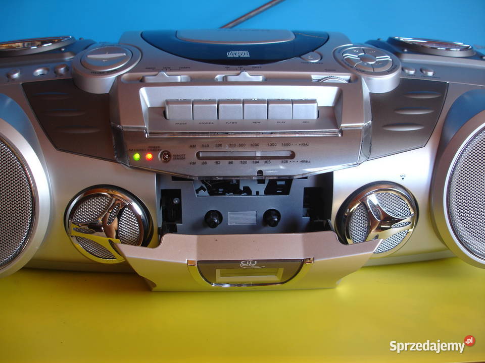 Radiomagnetofon z CD ELTA 6925 sprzedam