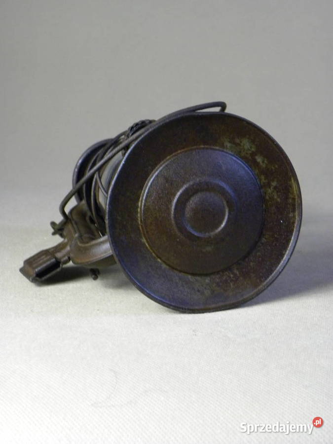 Wojskowa lampa naftowa Feuerhand 175 z uchwytem Antyki, Sztuka, Kolekcje