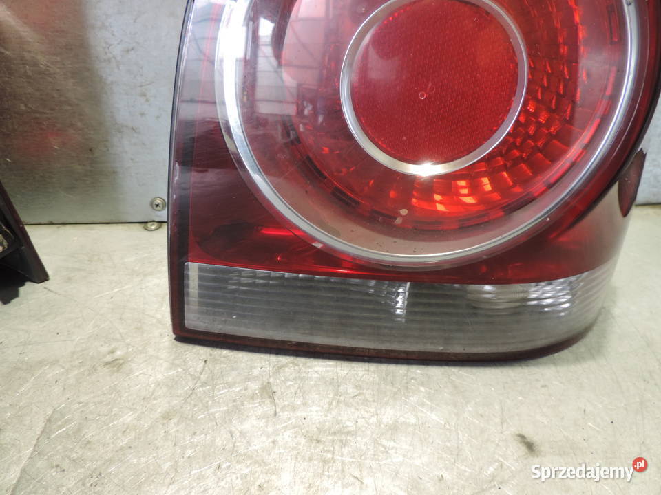 LAMPA PRAWA TYLNA PRAWY TYŁ VW POLO 9N LIFT osobowe