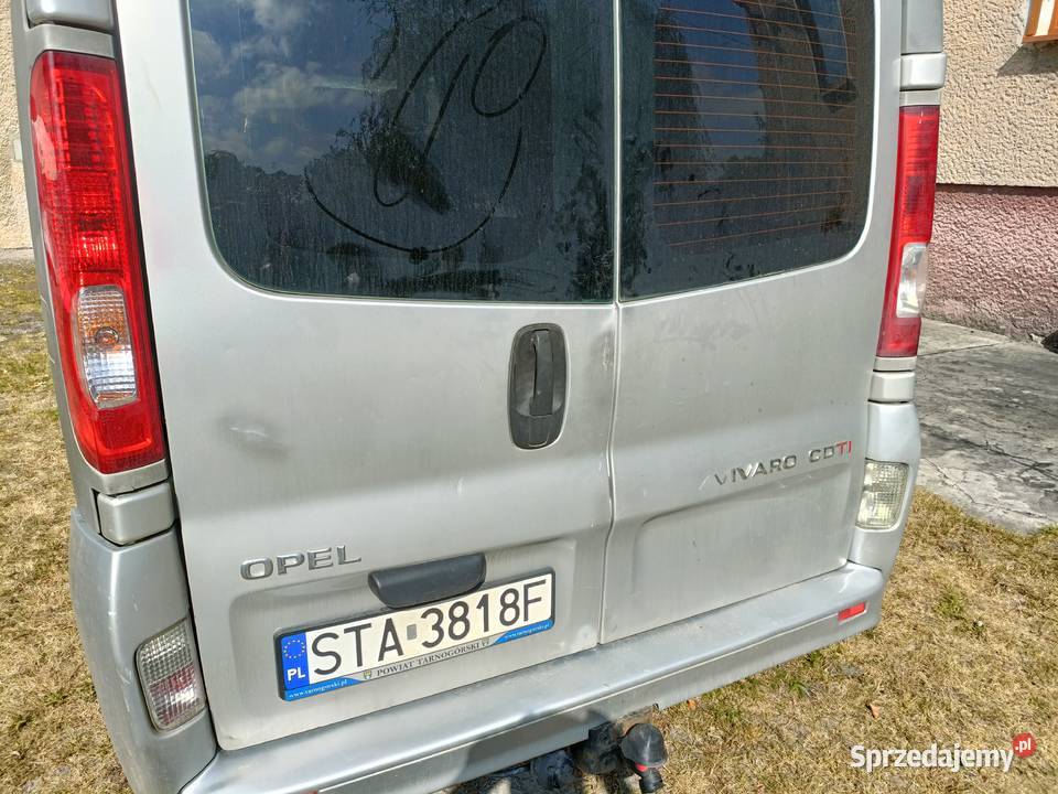 Vivaro sprzedam Samochody osobowe Ożarowice