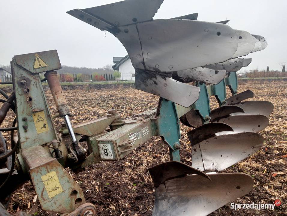 Pług obrotowy 4 skibowy Ross nieuszkodzony
