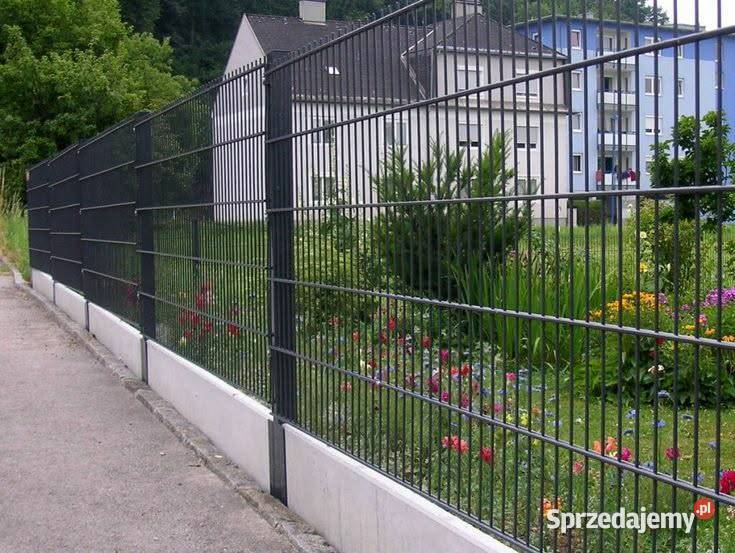 Montaż ogrodzeń panelowych i płyt betonowych Przygodzice