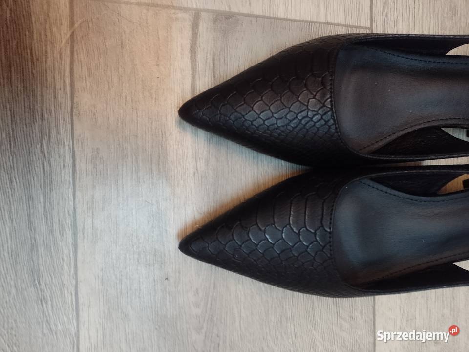 40 Czarne niskie czółenka wieczorowe Baleriny 25.5cm Czółenka