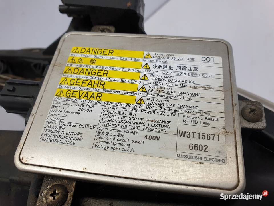 LAMPA PRAWA Mazda 5 XENON PRZEDNIA przód EUROPA Rudka