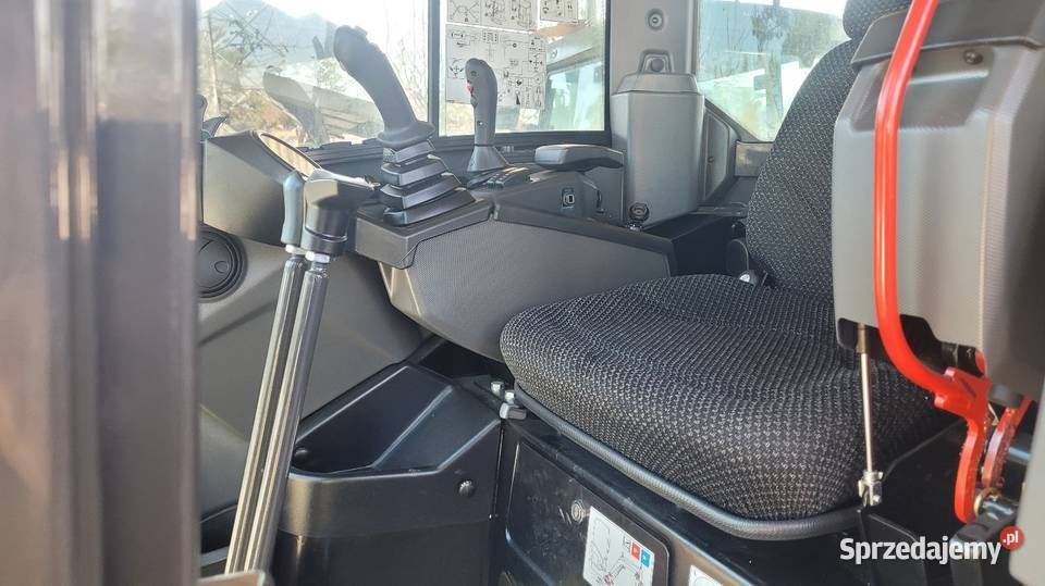 Nowa mini case koparka cx19d Tomaszów Lubelski