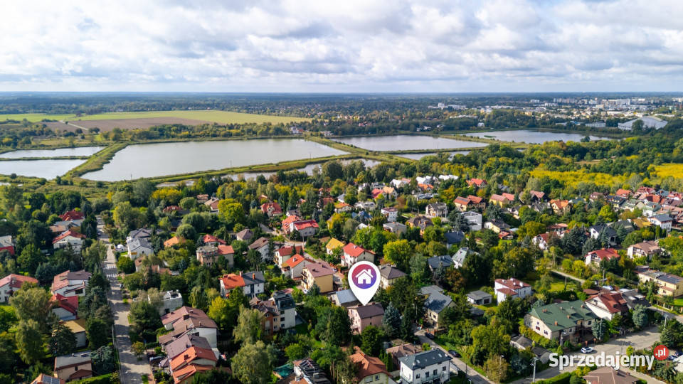 Dom z potencjałem w willowych Malichach 23 Nieruchomości