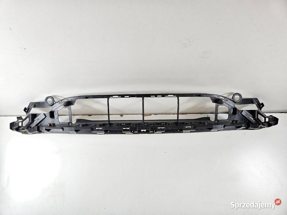 MERCEDES W213 LIFT AMG KRATKA ŚRODKOWA ZDERZAKA