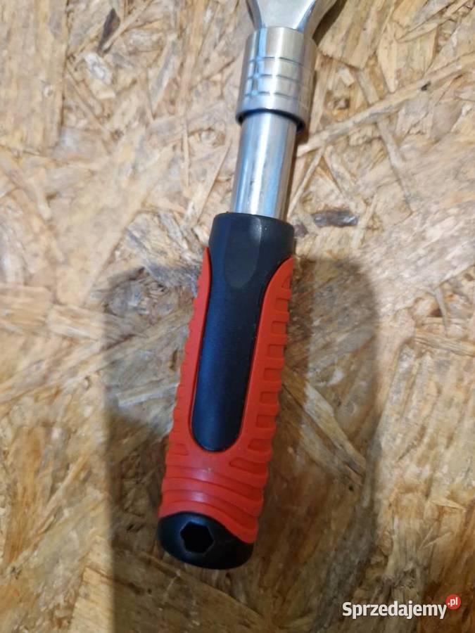 GRZECHOTKA TELESKOPOWA 14 KLUCZ TRESZCZOTA 215MM Głogowa