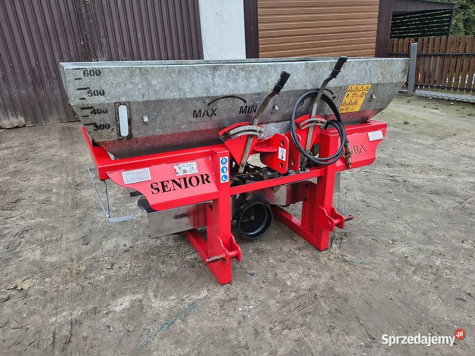 Rozsiewacz nawozów dwutalerzowy ABRA SENIOR 600 Wielgomłyny
