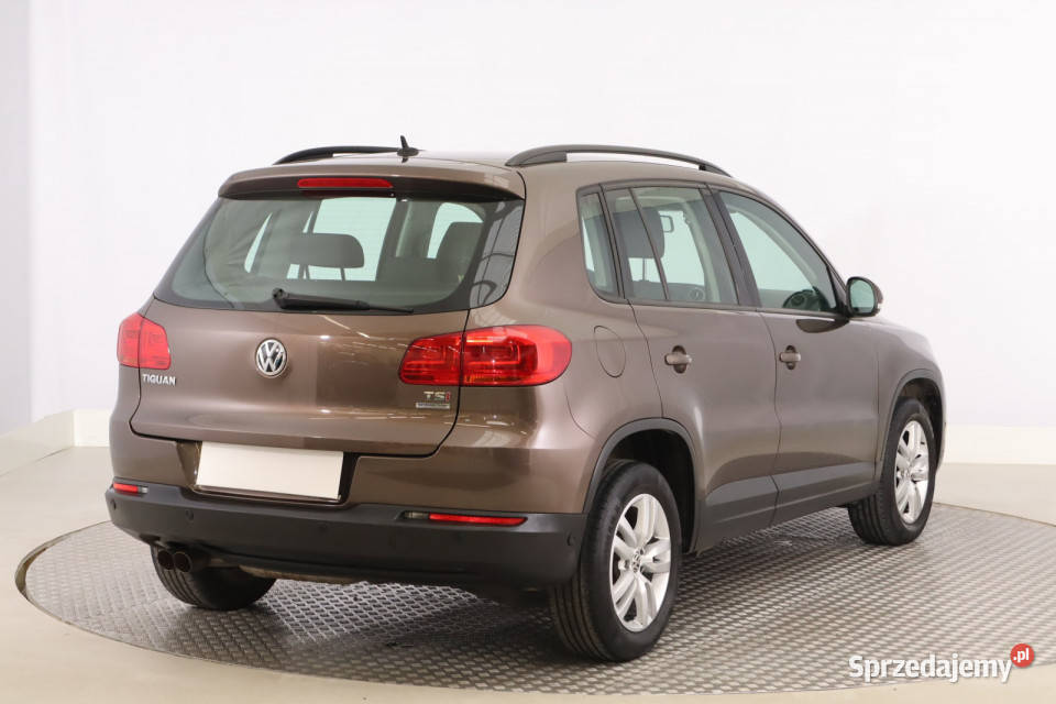 VW Tiguan 14 TSI światła przeciwmgielne