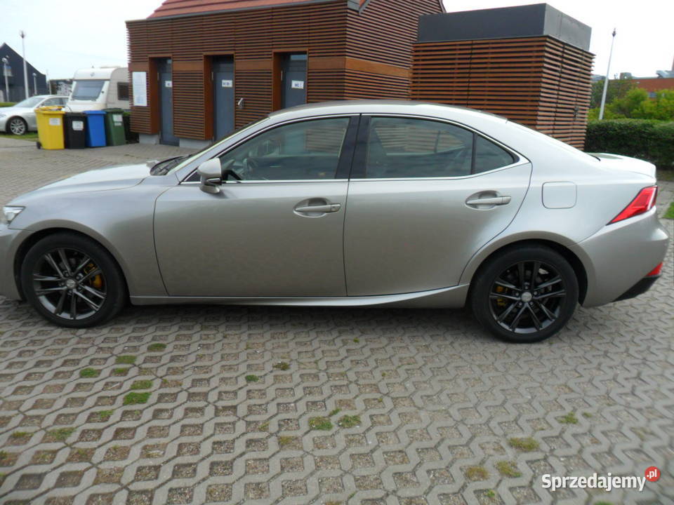 lexus IS 25 V6 benzyna 208 automat stan IS Grudziądz
