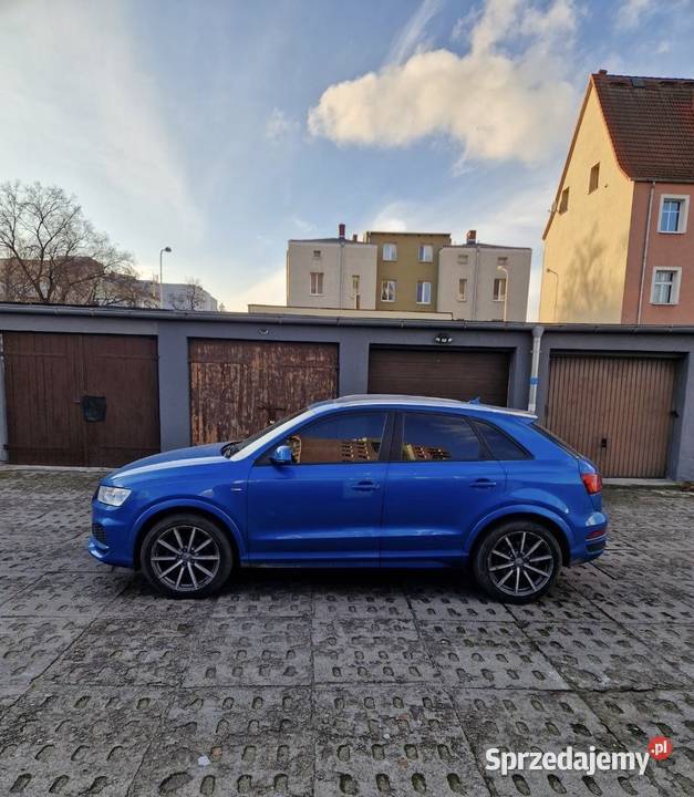 Audi Q3 8U S line Competition 20 TFSI 200 elektrochrom. lusterka boczne