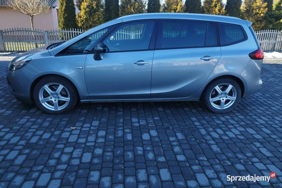 Opel Zafira opolskie Rożniątów sprzedam