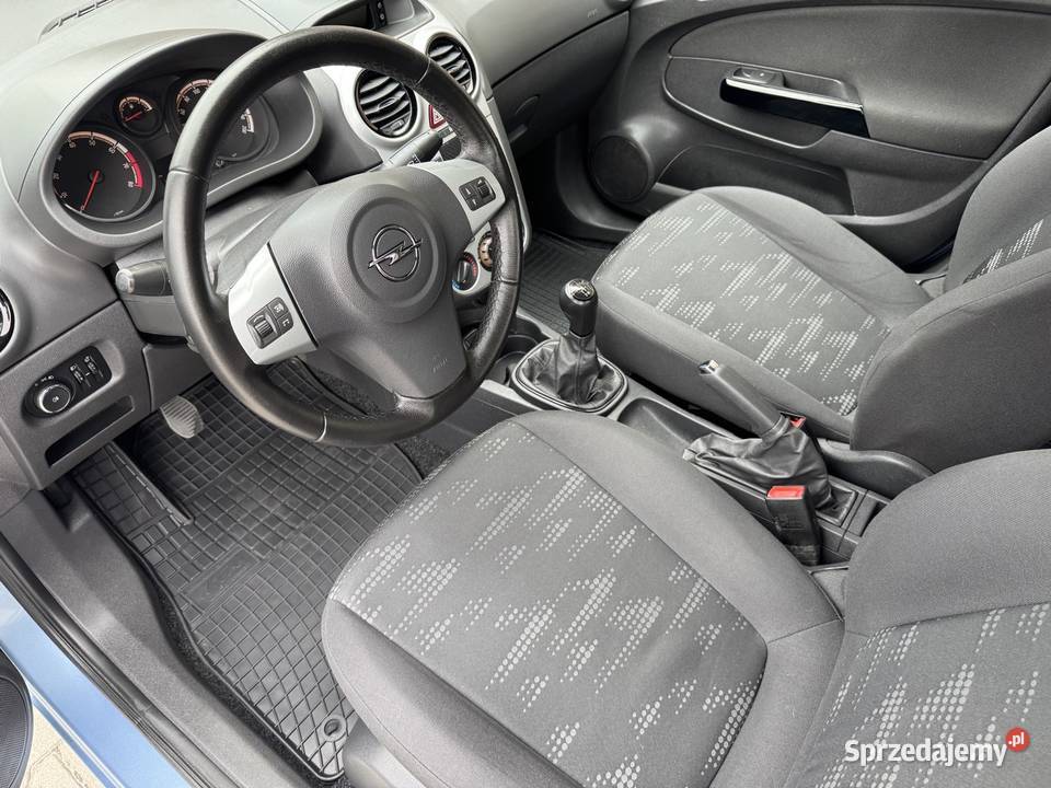 Opel Corsa D 12 16V 85 GAZLPG 2015 Polski salon niebieski Mielec