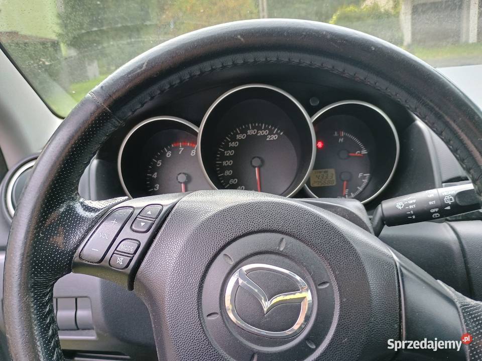 Tanio sprzedam samochód osobowy marki Mazda 3 Przeworno