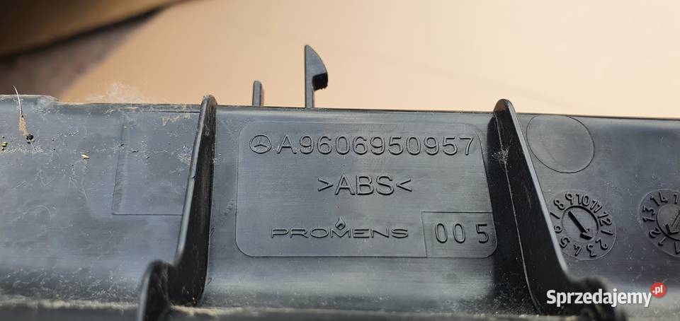 MERCEDES ACTROS MP4 LISTWA DRZWIOWA A9606950957 lubuskie