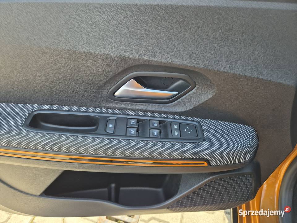 Sandero Stepway 10 TCe Expression Hatchback śląskie