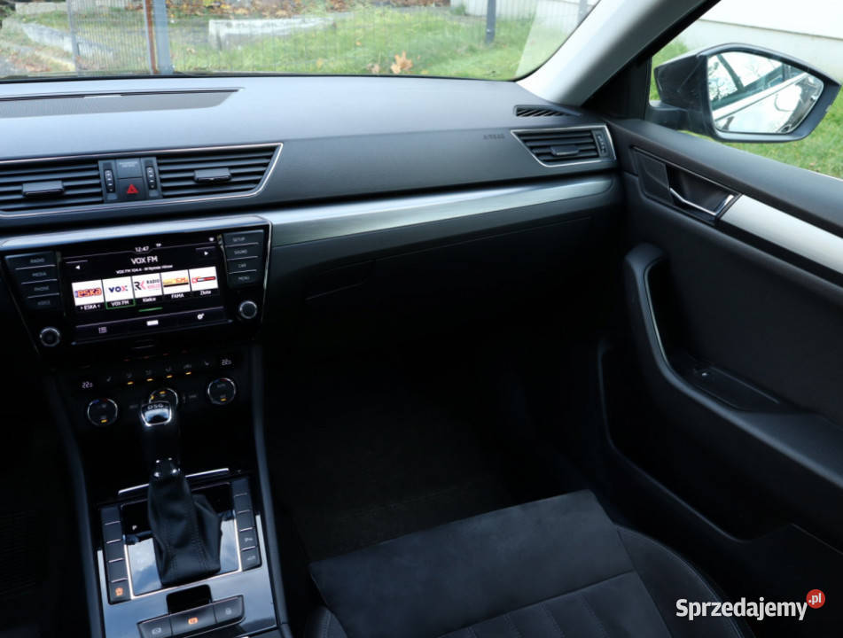 Skoda Superb 18 TSI reflektory ksenonowe mazowieckie sprzedam