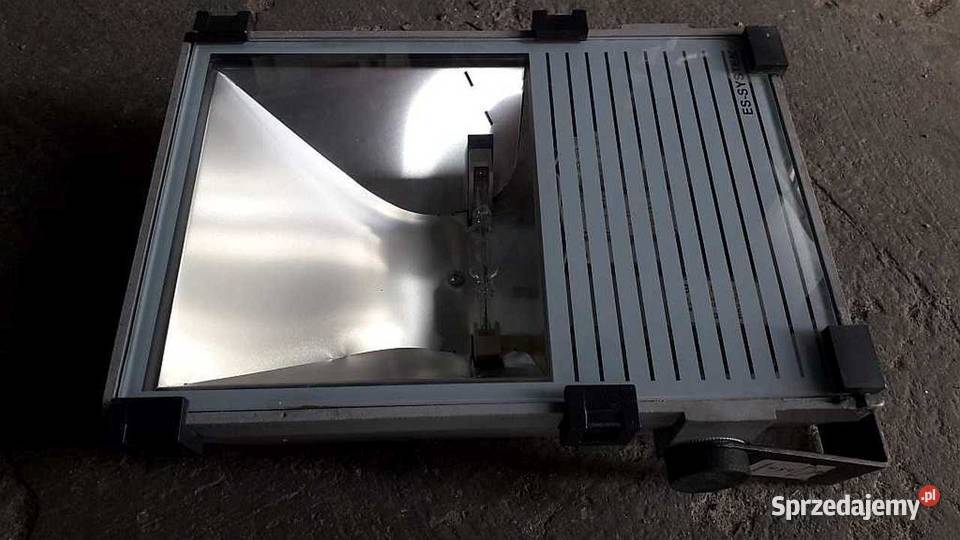 Lampa oprawa uliczna SGS 102 SONT 150W Philips Pruszcz Gdański