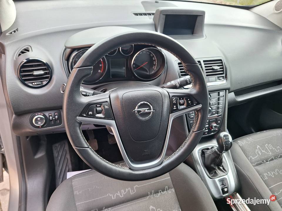 14 BENZYNASPROWADZONYSERWISOWANYIDEALNY DO GAZU