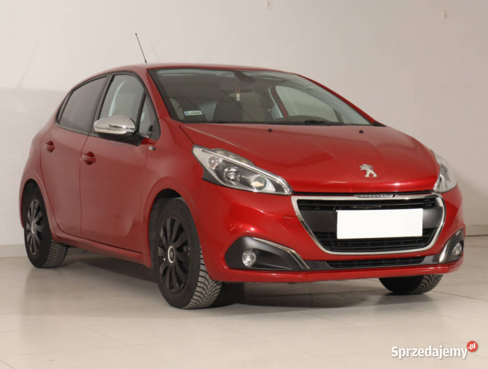 Peugeot 208 12 PureTech Hatchback sprzedam