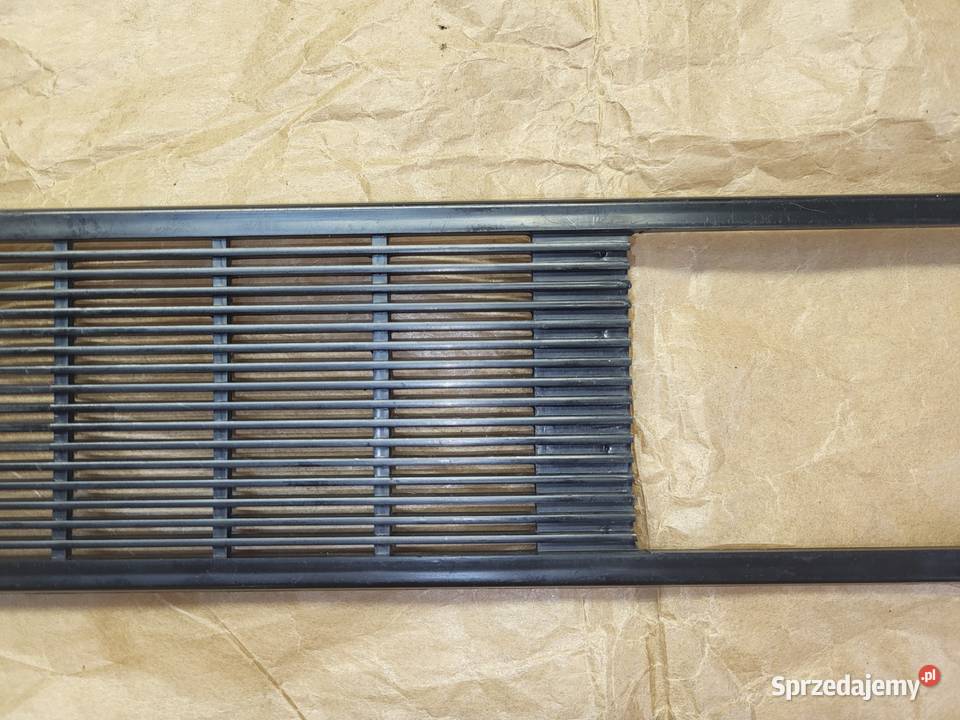 Wartburg 353 Osłona kratka blenda zaślepka osobowe