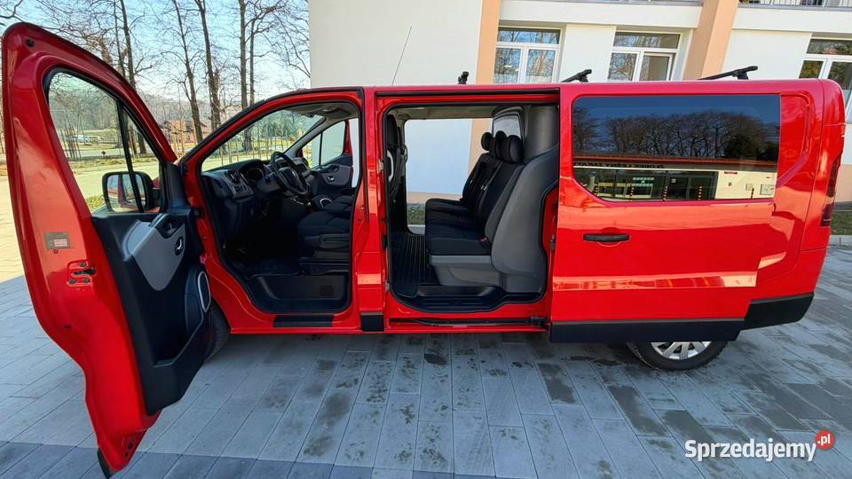 RENAULT TRAFIC 6osób 16DCi116 115tkm FV23 Rok produkcji 2016 Jaśkowice