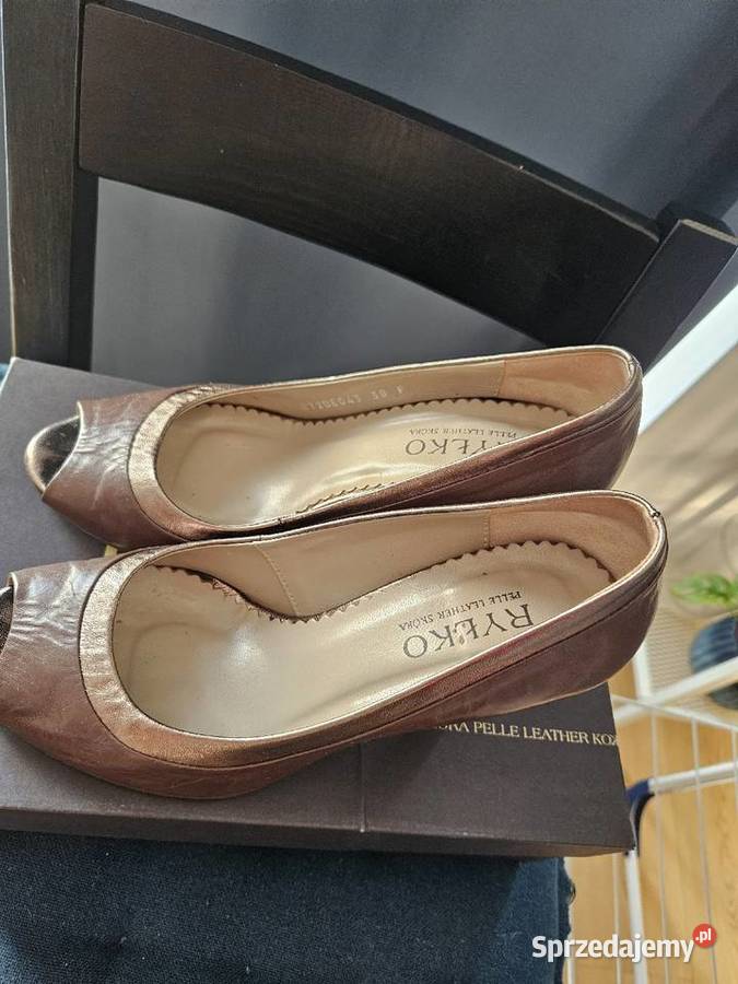 Szpilki RYŁKO 86LC3T6 koloru szarobrązowego r38 Warszawa