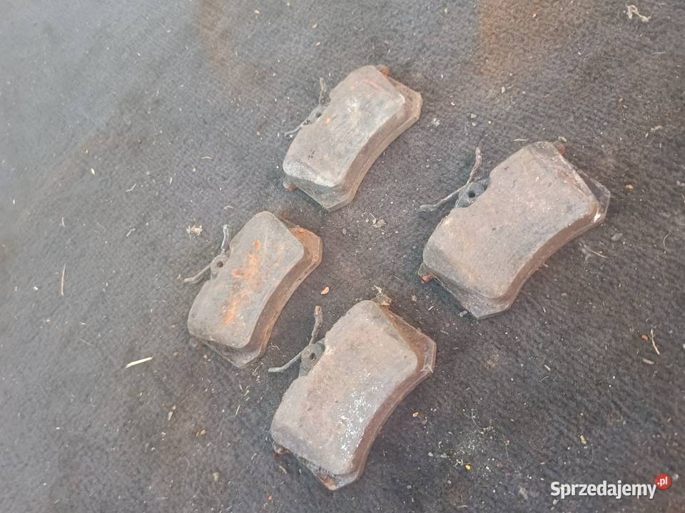 Klocki Tył Lewa Prawa Strona Audi A4 B5 a14 Myszków