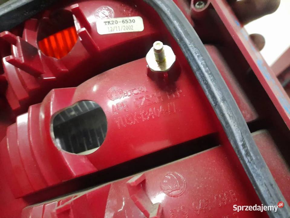 306G SKODA FABIA I KOMBI SEDAN 9908 LAMPA LEWA