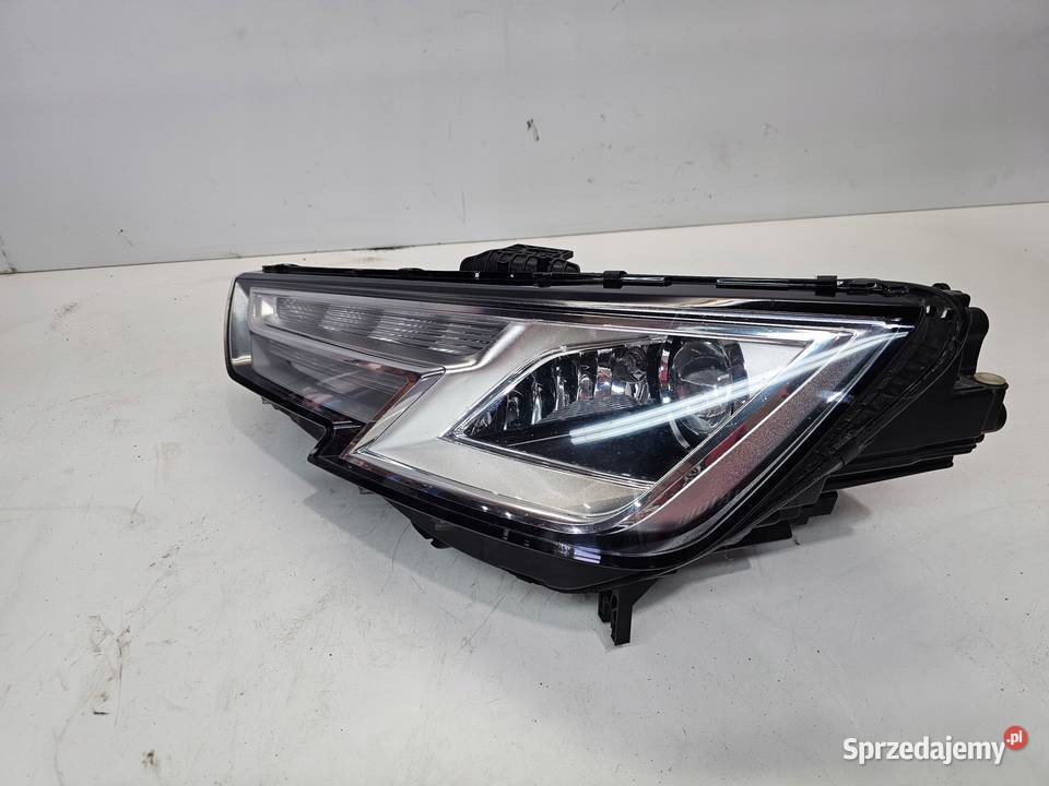 REFLEKTOR LEWY PRZÓD XENON LED AUDI A4 B9