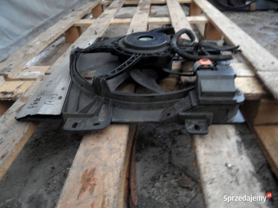 PEUGEOT 207 10r 14 VTI wentylator chłodnicy