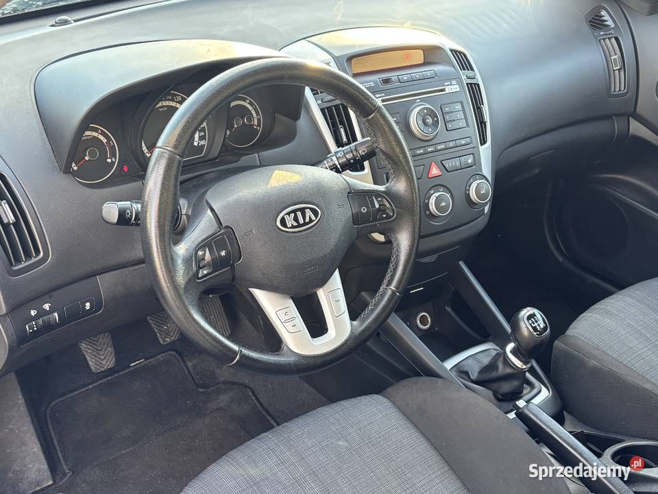 Kia Ceed wielofunkcyjna kierownica śląskie Paniówki sprzedam
