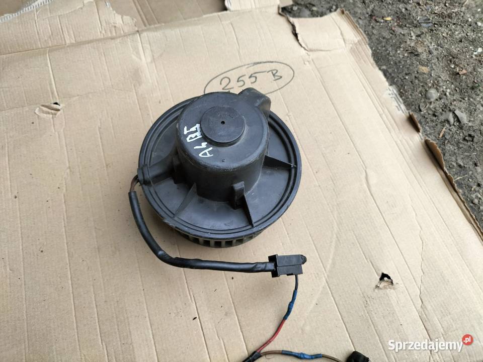 AUDI A4B5 A4 B5 3137020009 893819021 DMUCHAWA Kamień-Kolonia