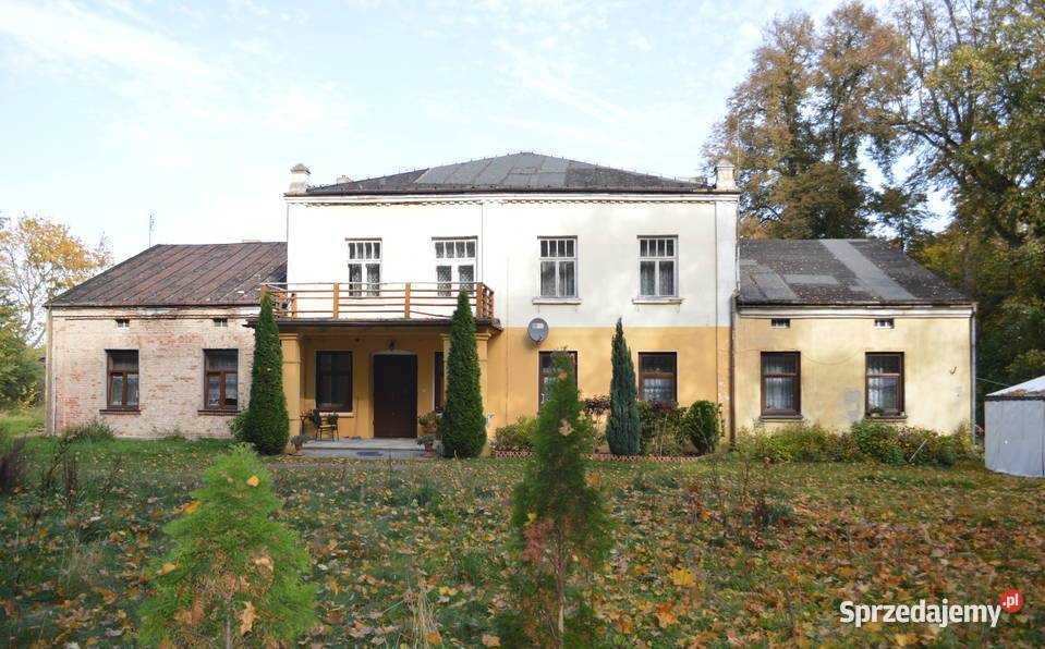 Mieszkanie w przedwojennym dworze Ostrówek pow