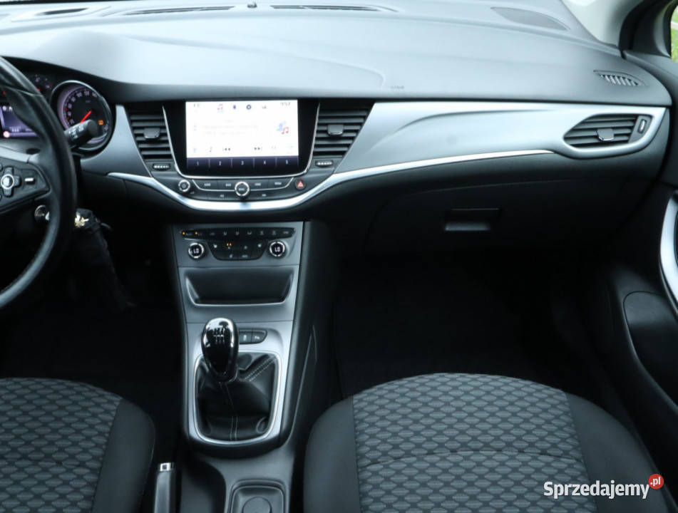 Opel Astra 14 T Piaseczno