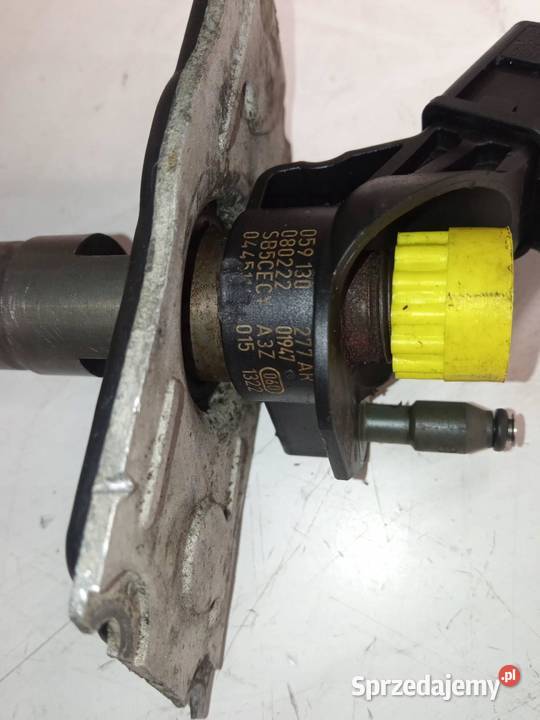 WTRYSKIWACZ 059130277AR 4D0971992 30 TDI VW osobowe sprzedam