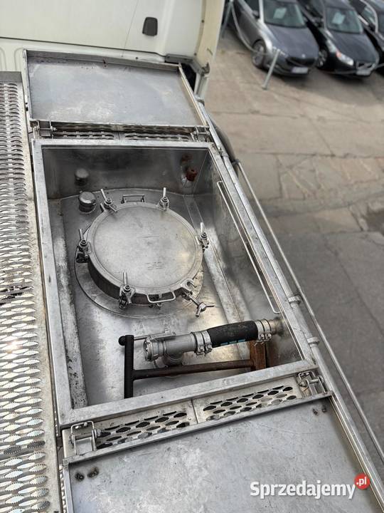 Cysterna ADR Kassbohrer STB L4BH więcej niż 2 sprzedam