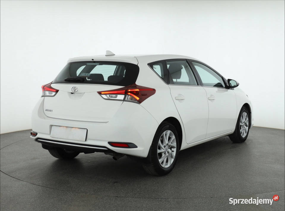 Toyota Auris 16 Valvematic Piaseczno