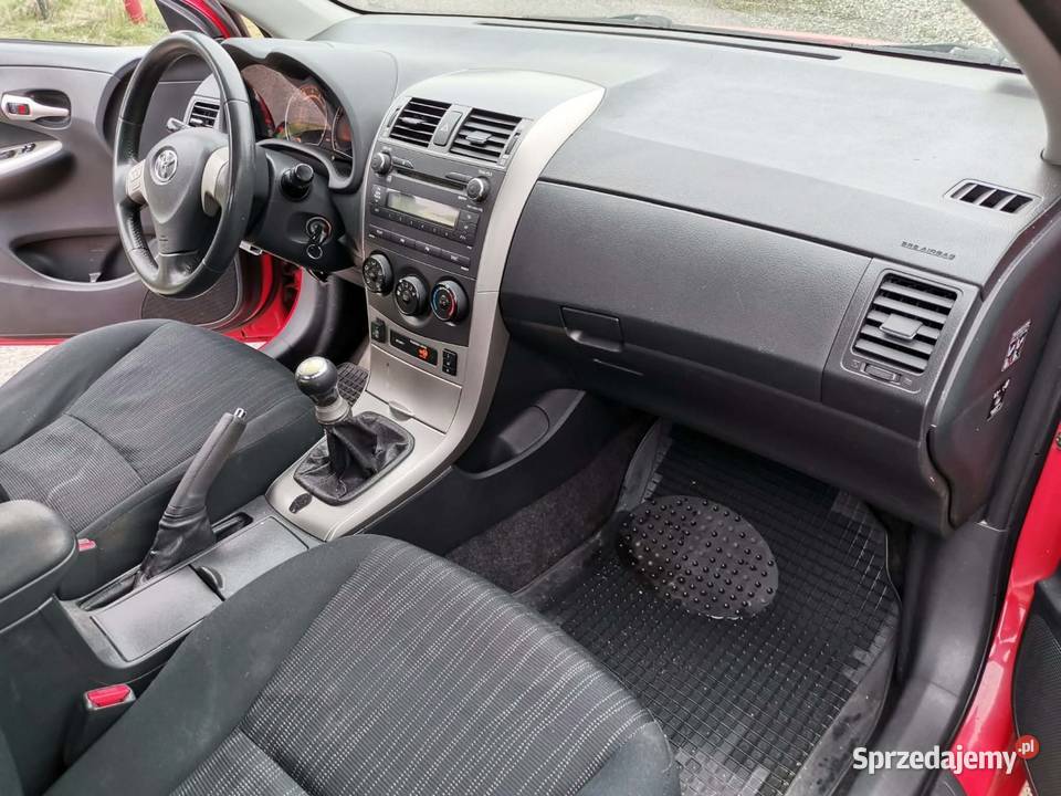 Toyota Corolla 16vvti gaz sekwencyjny czerwony Ustroń