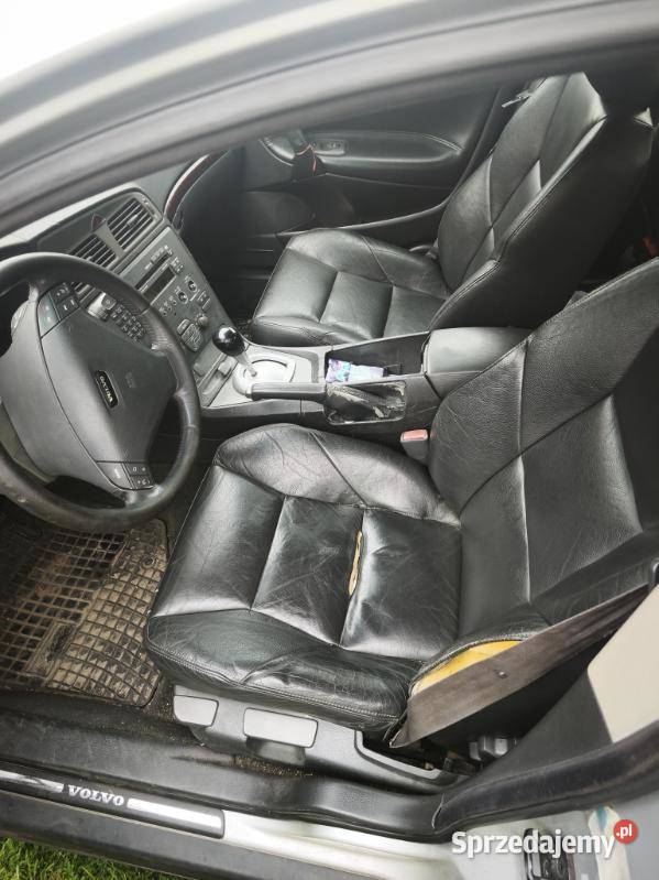 VOLVO S60 I 24 D5 163 nieuszkodzony Głusko Duże