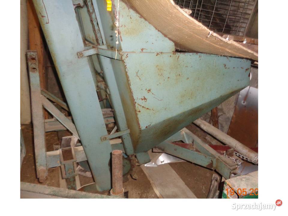 Sadzarka do ziemniaków polska kubełkowa nieuszkodzony Puławy