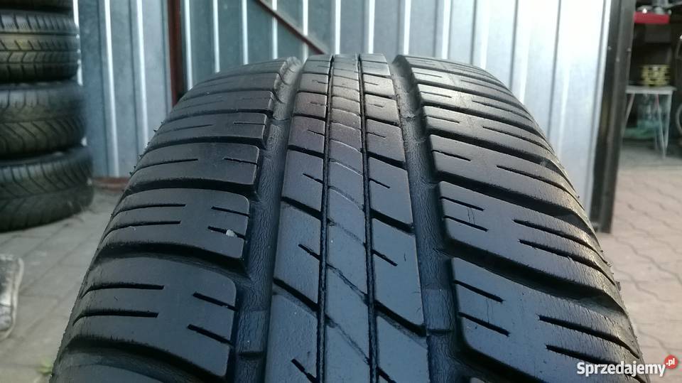 Opona Dunlop SP 10 3e 1556513 sprzedam