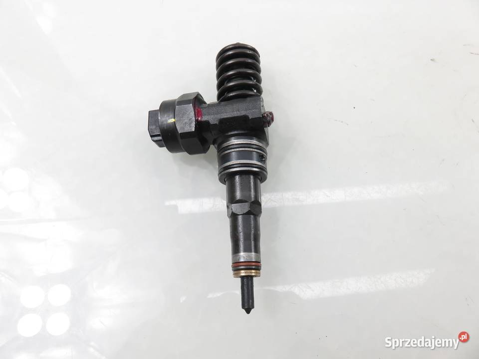 POMPOWTRYSKIWACZ VW PASSAT B5 19 TDI 038130073F osobowe