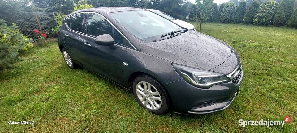 Opel Astra K Sports Tourer 2016 Łyse